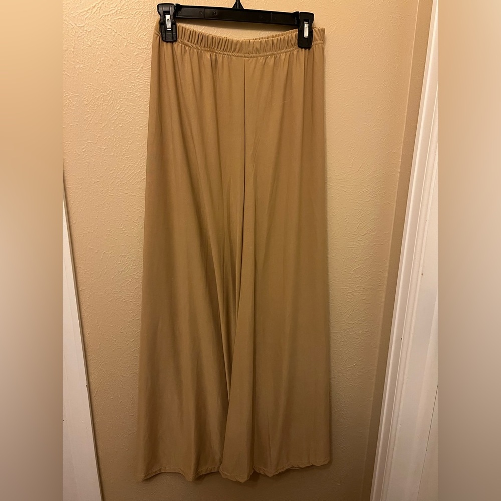 This gold brown maxi skirt is making a come back!